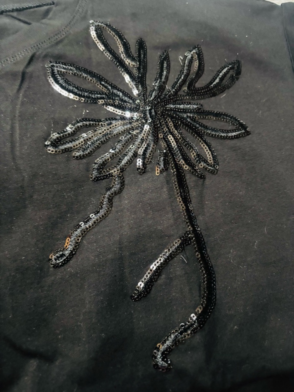 Black Sequin Floral Appliqué Tee - Picture 5 of 6